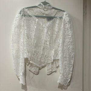 White vintage lace top size Large